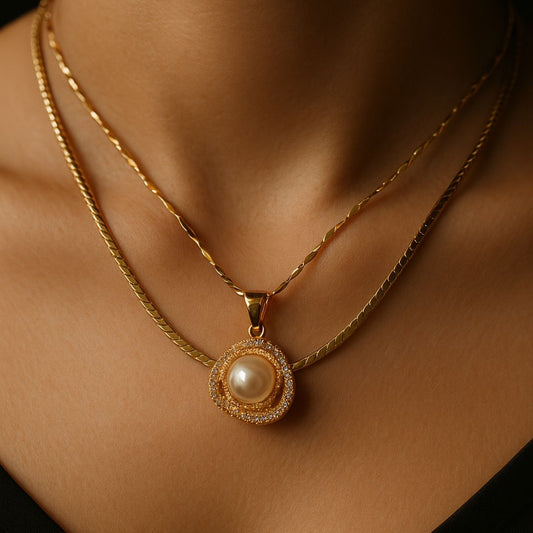 Zariva Anti-Tarnish Gold Plated Pearl Pendant Necklace