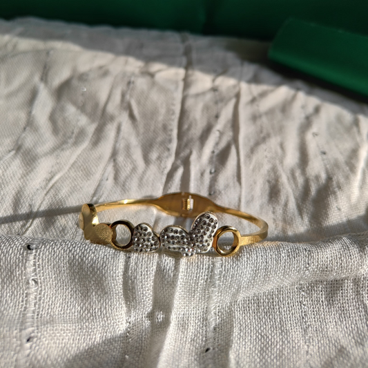 Zariva Anti-Tarnish Elegant Dual-Heart Gold Bracelet with Diamond Accents