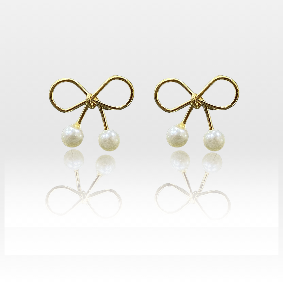 Zariva Pearl Loop Bow Earrings