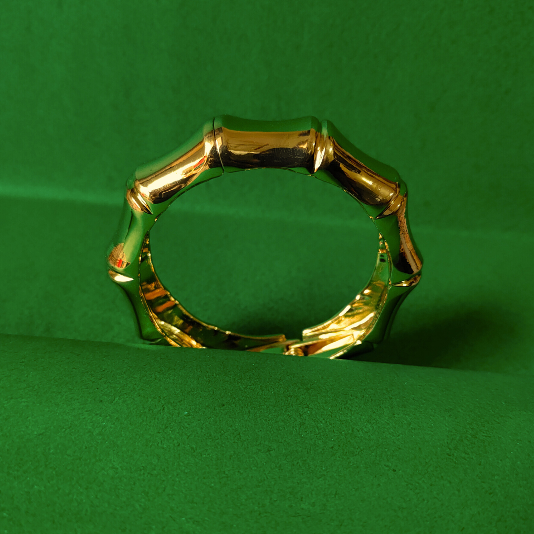 Zariva Anti-Tarnish Modern Wavy Gold Bangle Bracelet