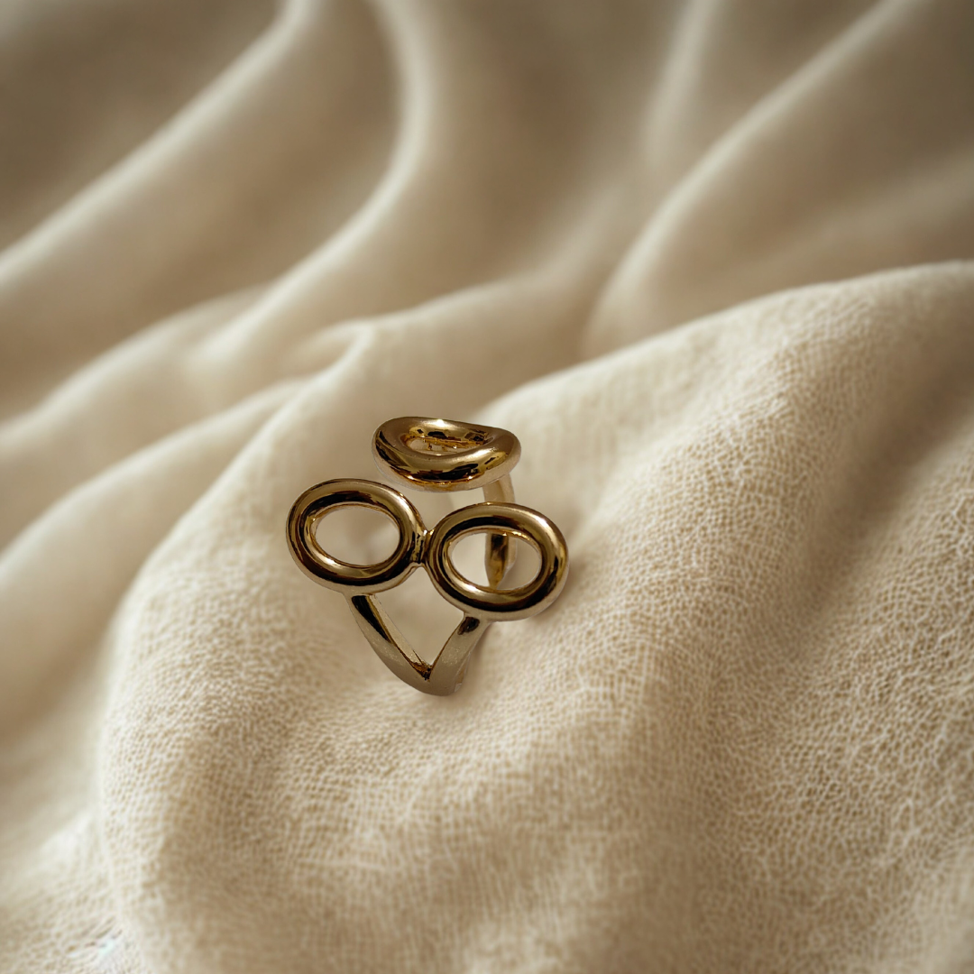 Zariva Anti-Tarnish Triple Oval Free Size Ring