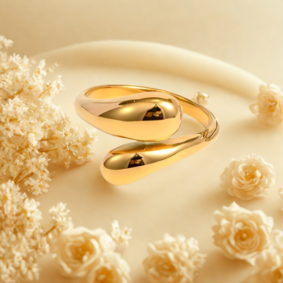 Zariva Anti-Tarnish Elegant Teardrop Adjustable Ring